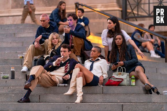 Fofocar é tão bom que "Gossip Girl" até ganhou reboot