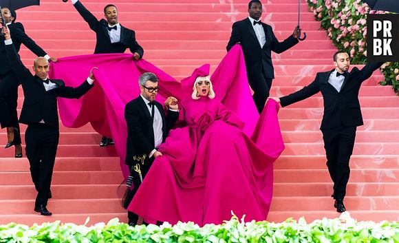 MET Gala 2021:  Lady Gaga, Hailey Bieber, Taylor Swift, Jared Leto e The Weeknd são alguns dos possíveis convidados 