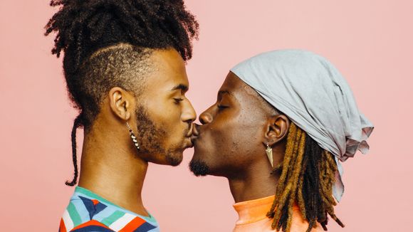 Como beijar: 8 dicas para dominar o beijo perfeito