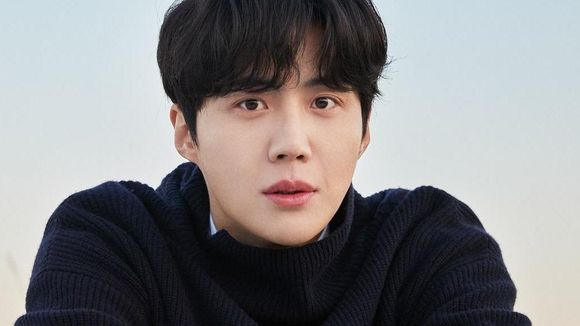 Kim Seon Ho, astro de K-drama, se envolve em polêmica com ex-namorada. Saiba tudo!