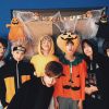 Halloween do BTS em 2015. Foca no Suga de Naruto!