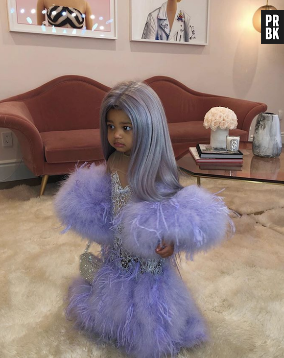 Halloween: Stormi foi fantasiada de Kylie Jenner. É o orgulho da mãe!