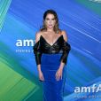 amFAR Gala 2021: Ashley Benson também foi de azul