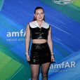amFAR Gala 2021: Bella Thorne foi uma das celebridades que apostou em look preto e branco