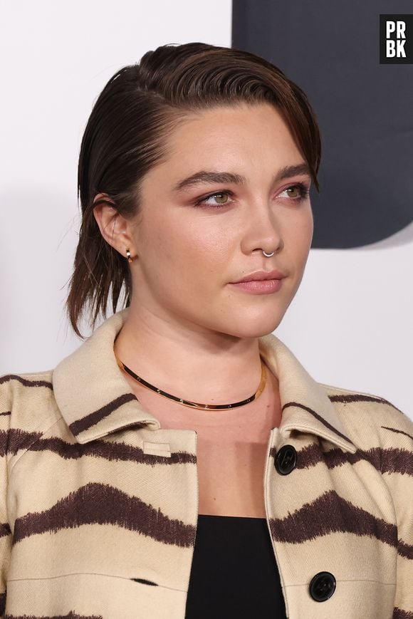 Florence Pugh fazia covers no Youtube quando era mais nova