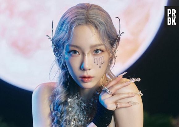 Taeyeon lançou seu novo álbum "INVU" nesta segunda-feira (14)