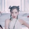 Taeyeon arrasou nas inspirações de make e cabelo em "INVU"