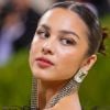 Olivia Rodrigo arrasou no delineado diferentão no Met Gala 2021