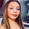 Maquiadora de "Euphoria" aposta em looks coloridos, que são a cara do Lollapalooza Brasil