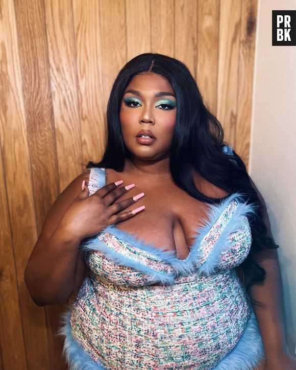 Lizzo tem muitas inspirações de make para festivais