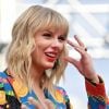 Taylor Swift é adepta da franja há anos