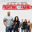 Em "Lutando Pela Família", a personagem de Florence Pugh quer lutar na WWE, mas enfrenta muitos desafios para chegar lá