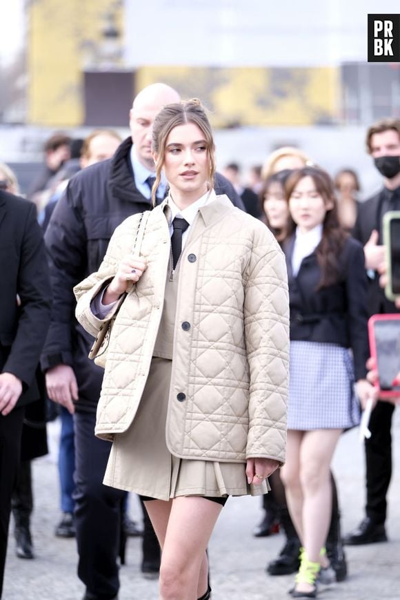 Puffer jackets com pegada colegial bombou na Semana de Moda internacional