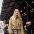 Puffer jackets: inspire-se na tendência do inverno 2022