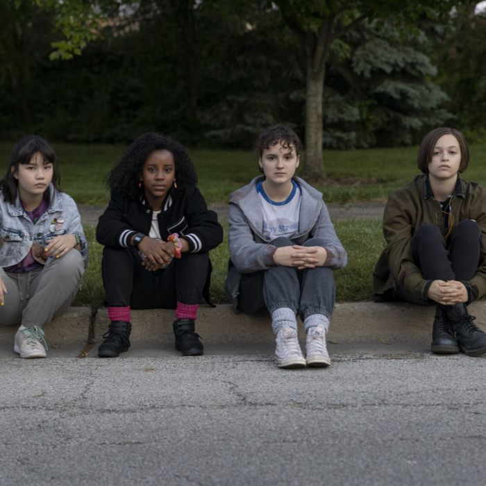 &quot;Paper Girls&quot;: Prime Video lança o 1º trailer de nova série teen