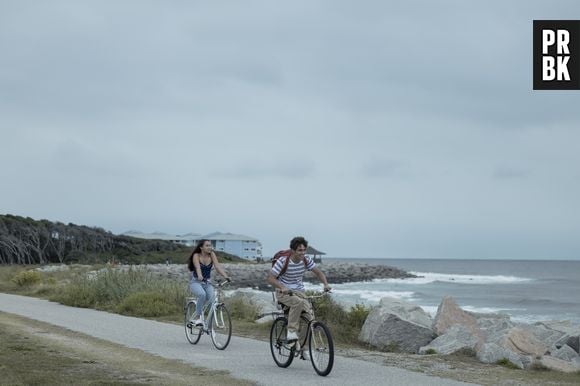 "O Verão que Mudou Minha Vida": seriado do Prime Video fala sobre uma menina que se envolve em um triângulo amoroso com dois irmãos