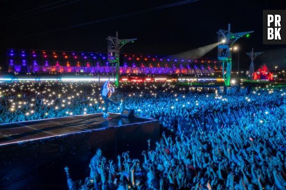 Justin Bieber se apresentou para milhares de pessoas no Rock in Rio