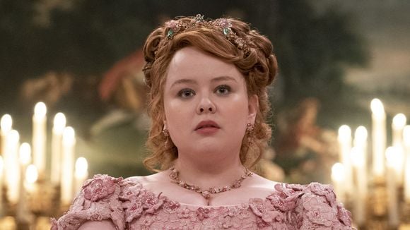 "Bridgerton", 3ª temporada: Penelope Featherington não vai aposentar Lady Whistledown