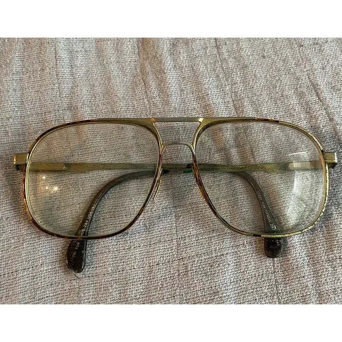 Óculos de Jeffrey Dahmer está sendo vendido por mais de R$ 700 mil