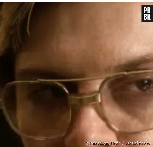 Óculos do assassino Jeffrey Dahmer está sendo leiloado na internet