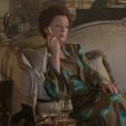 "The Crown", 5ª temporada:  Lesley Manville como Margaret, irmã da Rainha  