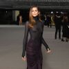 Kaia Gerber prestigia segundo aniversário do Academy Museum, em Los Angeles, no dia 15 de outubro de 2022