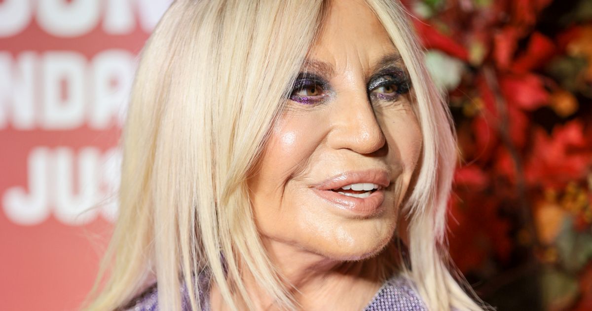 Donatella Versace.  Celebridades, Donatella versace, Celebridades antes e  depois