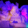  Escultura feita de gelo de "Star Wars" com ilumina&ccedil;&atilde;o especial&nbsp; 