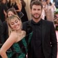 Miley Cyrus e Liam Hemsworth tiveram um relacionamento cheio de problemas
