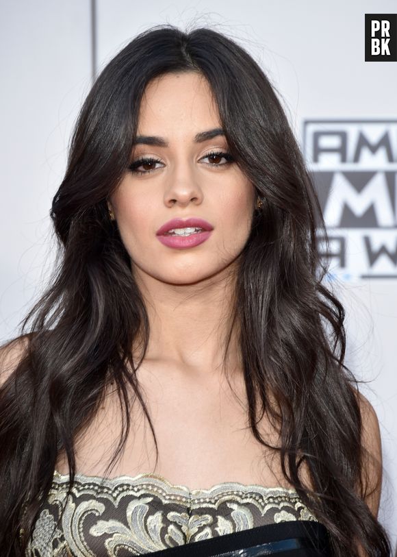 Camila Cabello levanta suspeitas de visita ao Rio de Janeiro