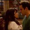 "New Girl": Sendo um exemplo de casal denominado como "Friends to Lovers" (amigos para amantes), Jess (Zooey Deschanel) e Nick (Jake Johnson) são amigos que dividem o mesmo apartamento