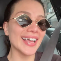 Chocante! 8 famosos que mostraram dentes sem lentes e causaram na web: Flávia Pavanelli, Gkay e mais!