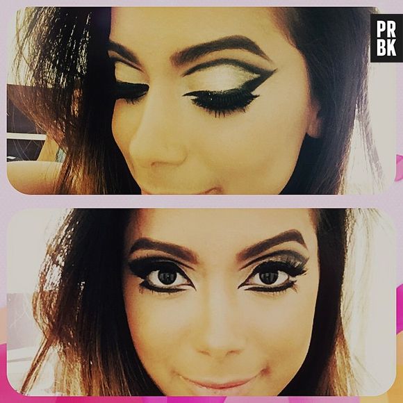 Anitta fez maquiagem bem marcada para o Carnaval de Salvador