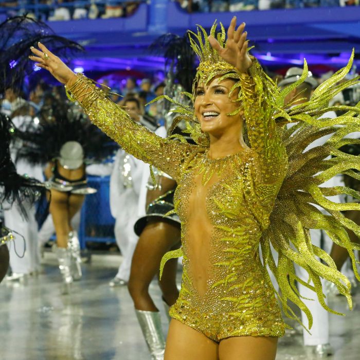  Soberana, Claudia Leitte reinou no Carnaval do Rio de Janeiro 