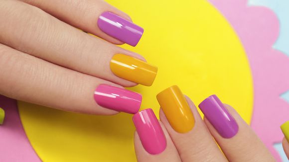 6 perfis de unhas no Tiktok para você se inspirar