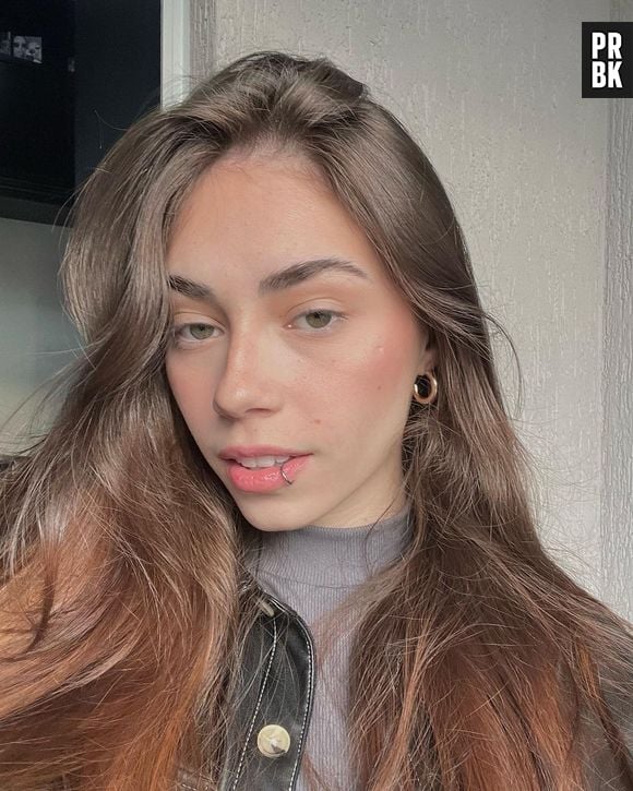 Influencer diz que foi maltratada por cabeleireiro famoso do TikTok: "Ele é muito grosso!"