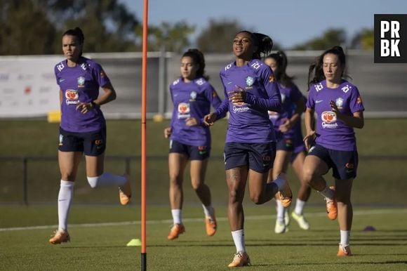 Primeiro jogo do Brasil na Copa feminina será segunda