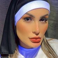 Quanto Andressa Urach ganha POR DIA? Descobrimos o saldo da conta bancária da modelo e ele vai te impressionar