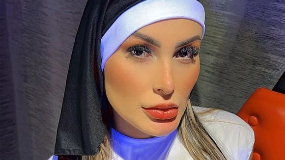 Quanto Andressa Urach ganha POR DIA? Descobrimos o saldo da conta bancária da modelo e ele vai te impressionar