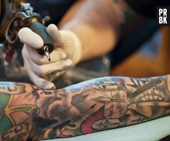 Pesquisadores estão unindo tatuagem e tecnologia