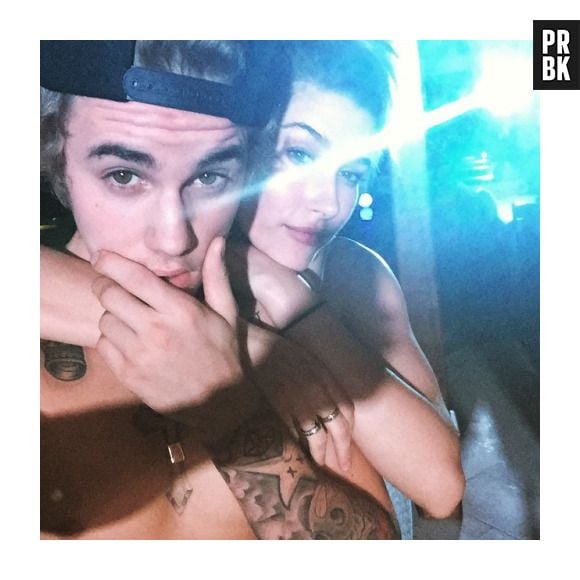 Hailey Baldwin publica foto agarradinha com Justin Bieber no seu aniversário de 21 anos