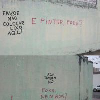 15 pichações mais sem noção! Confira as frases mais engraçadas já vistas nos muros