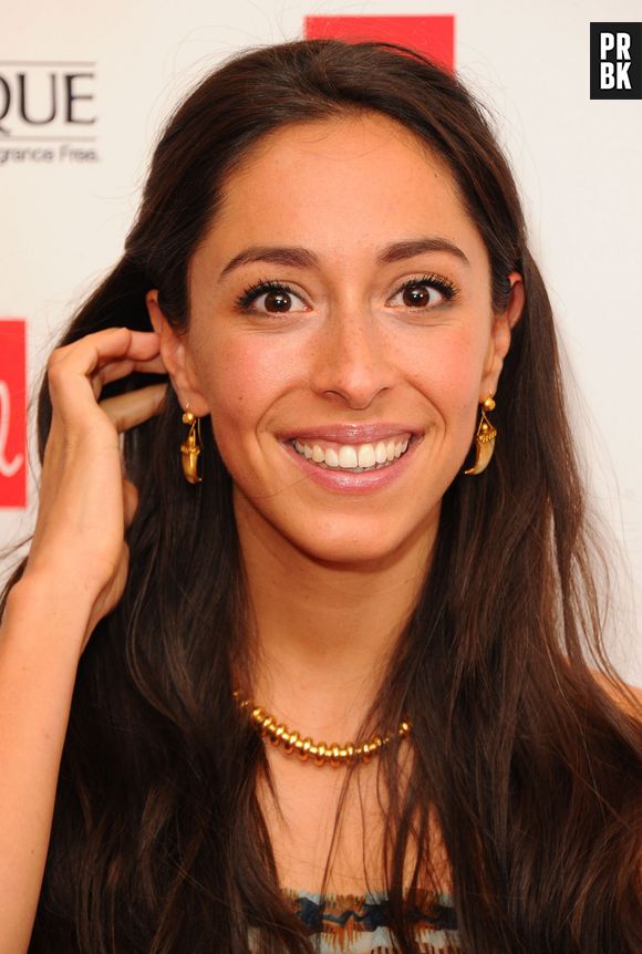 Fora das câmera de "Game of Thrones", Oona Chaplin (Talisa Maegyr) faz questão de andar bem arrumada!