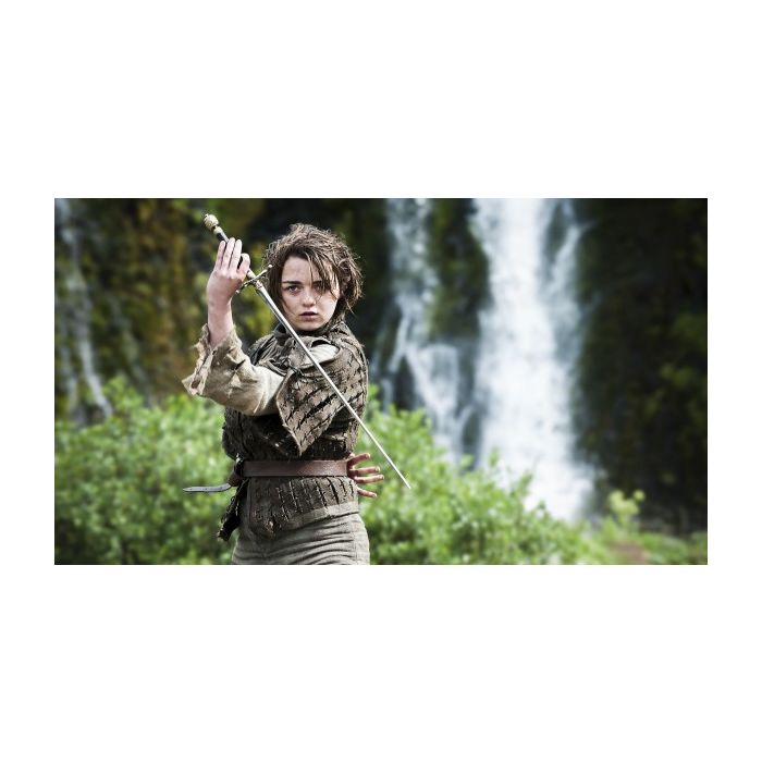  Arya Stark (Maisie Williams) &amp;eacute; muito valente em &quot;Game of Thrones&quot; e precisa se passar por menino para sobreviver 