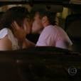  Scarlett (Monica Iozzi) e Ricardo (Nando Rodrigues) teminam juntos no final da novela "Alto Astral", da Globo 