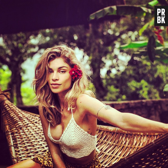 No Instagram, Grazi Massafera mostra seu lado mulher fatal