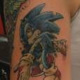 Outro Sonic estilizado vira tatuagem!