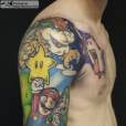 Mais "Super Mario" dessa vez em uma tatuagem no braço