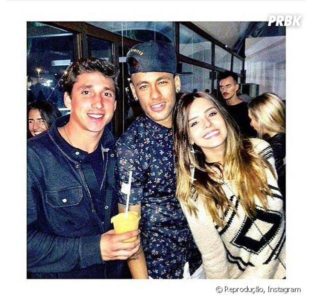 Neymar Jr. e Giovanna Lancellotti no Instagram: Jogador posta foto com atriz e apaga minutos depois