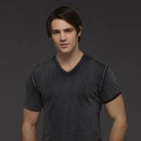 Steven R. McQueen, de "The Vampire Diaries", entra na 4ª temporada de "Chicago Fire"